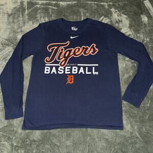 The Nike Tee Athletic Cut Detroit Tigers Baseball Long Sleeve T-Shirt Size M